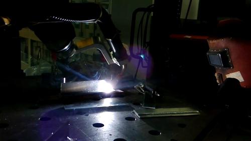 日本发那科机器人